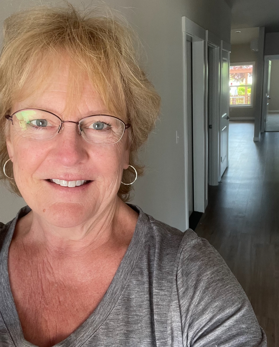 Julie (Walsh) Kinsolving